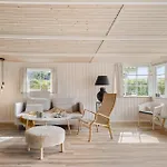 Lovely In Bjert With Kitchen Feriehus *
