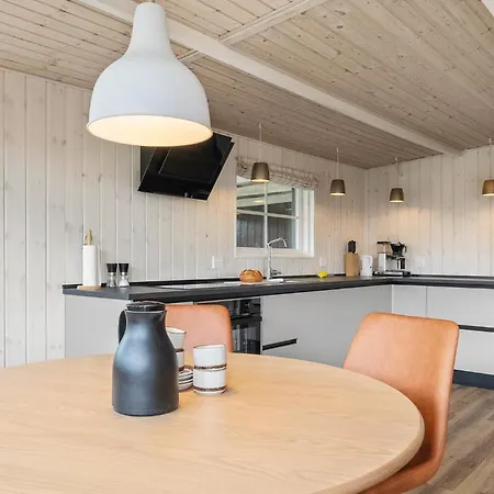Lovely In Bjert With Kitchen * Binderup Strand