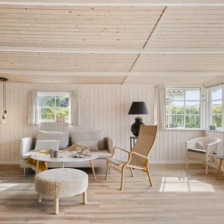 Lovely In Bjert With Kitchen Semesterbostad *