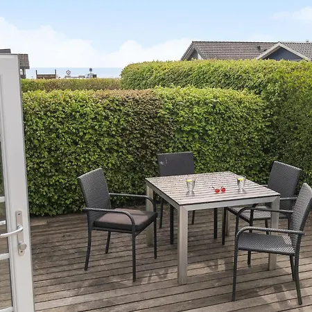 Nyaraló Lovely In Bjert With Kitchen *